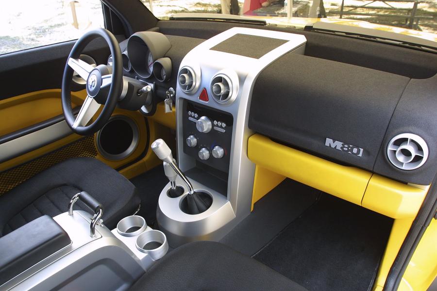  Dodge M80 Concept 2002 года  (фото 2 из 50)